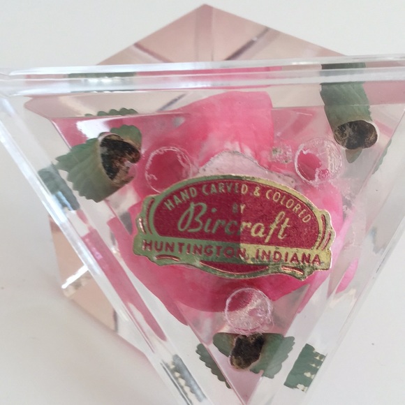 Vintage Acrylic Lucite Pink Rose Paperweight - Picture 4 of 4